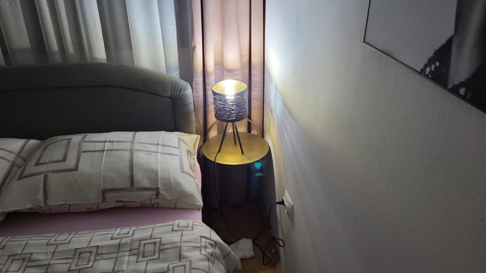 Amber S Podzemnom Garazom Apartman *